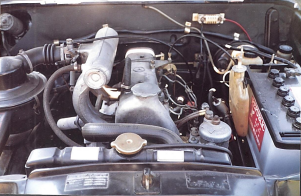 Mercedes 200D Hearse engine 
